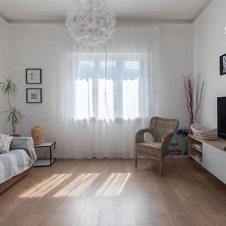 Ideale Per Famiglie Como