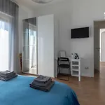 Ideale Per Famiglie קומו